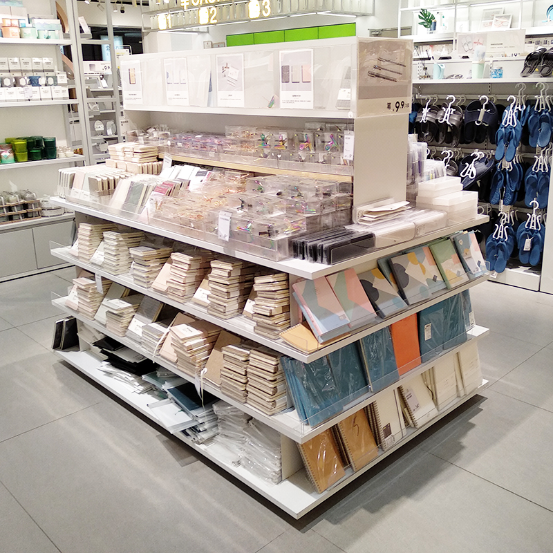 花都諾米貨架設計