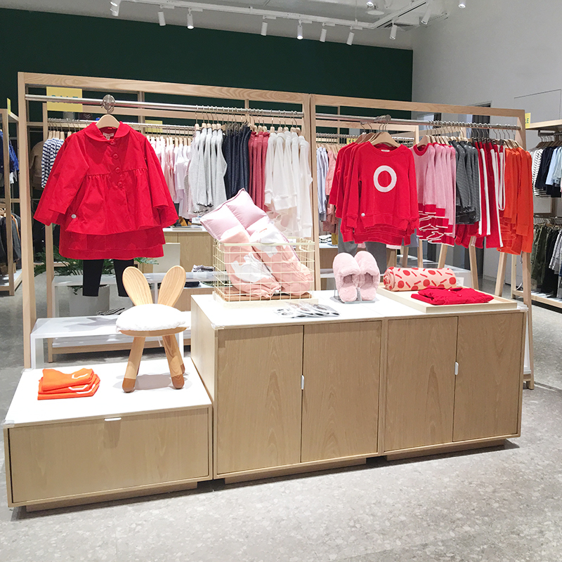 清遠服裝木貨架