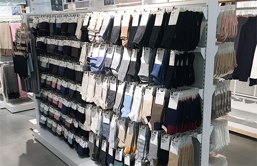 長治名創優品貨架批發謹記要點