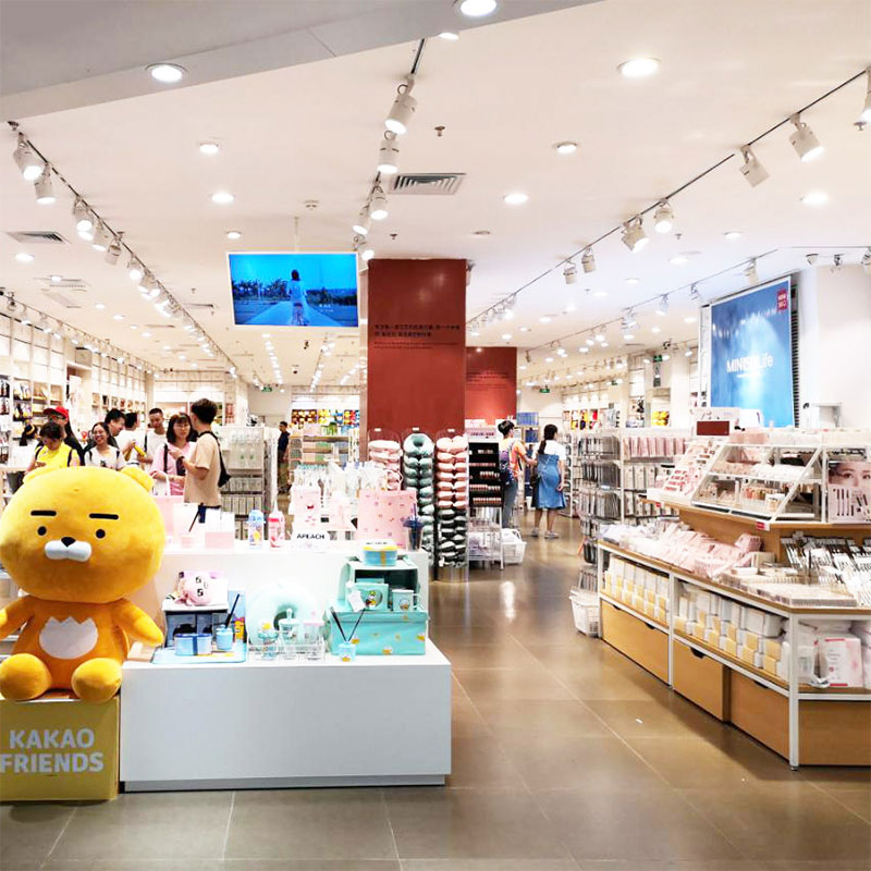 亳州名創(chuàng)優(yōu)品貨架