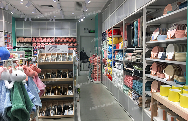 邯鄲NOME諾米北歐風精品店貨架