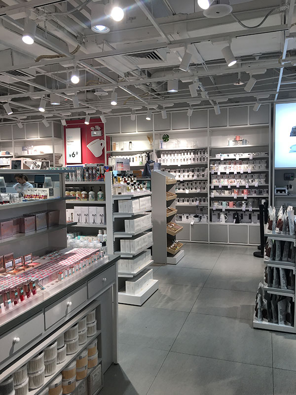 潮州精品店貨架,飾品店貨架,優品貨架 潮州精品店貨架,飾品店貨架,優品貨架