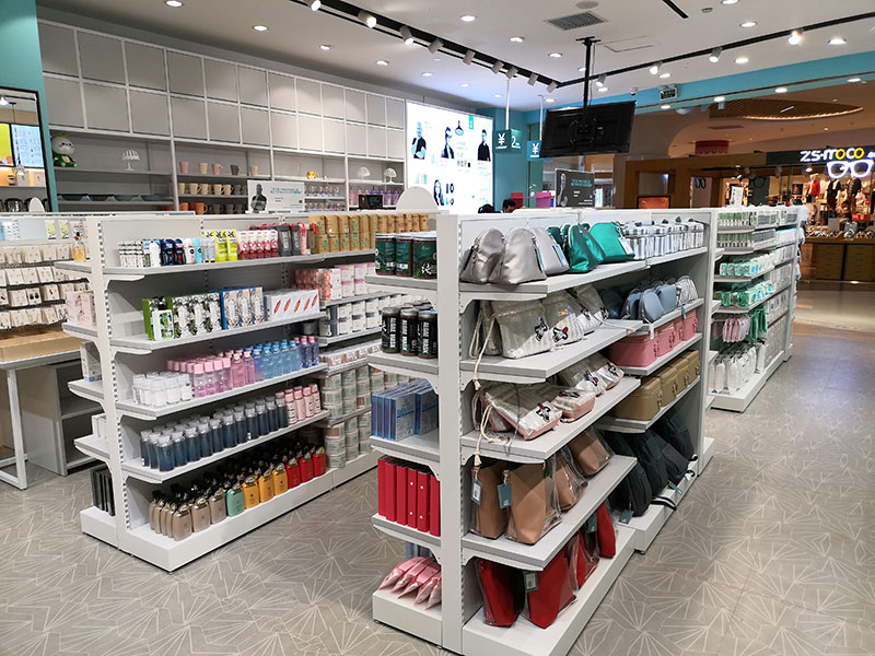 威海百貨貨架,貨架擺放,NOME貨架,貨架定制廠家