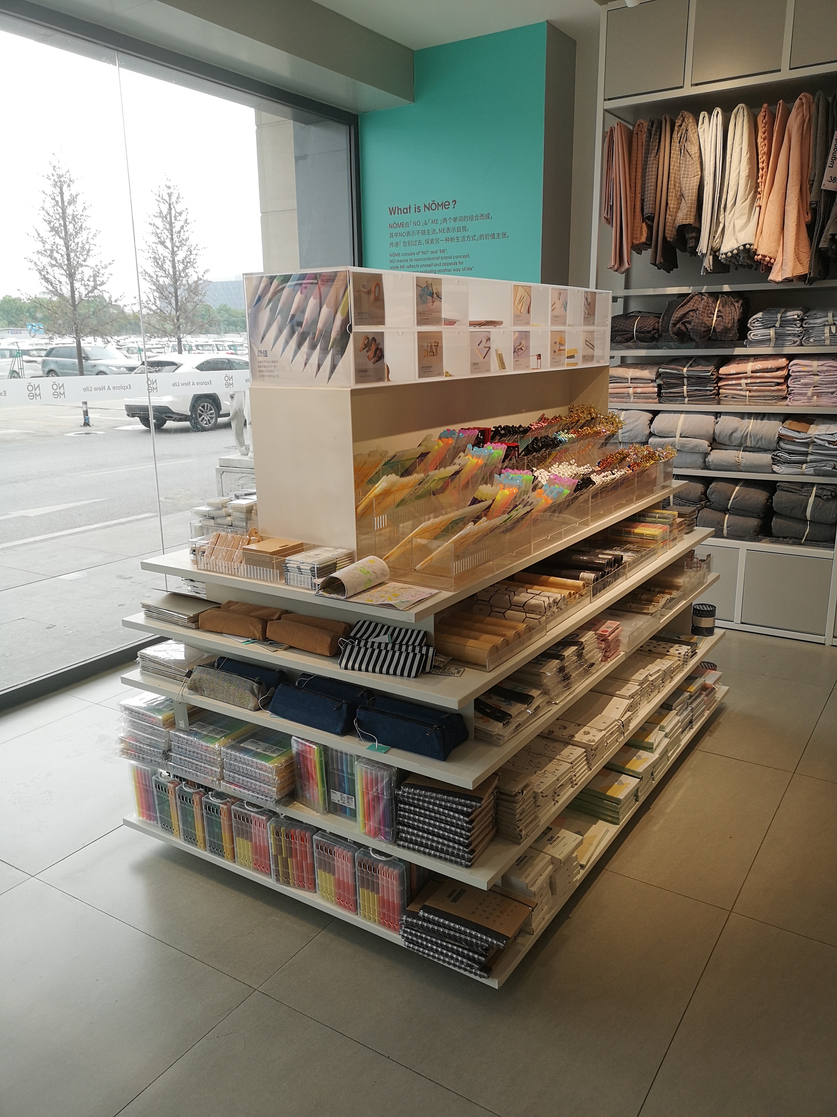 萍鄉定制展示貨架,貨架展示架,定制文具貨柜