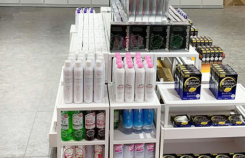 貴港貨架廠家告訴你店鋪貨架該如何清洗？