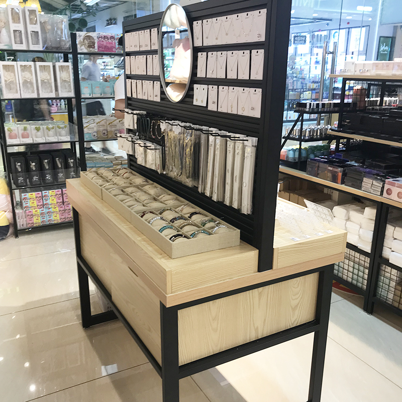 深圳伶俐貨架生產