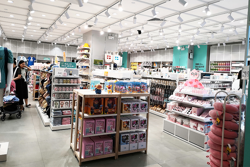 中衛精品店貨架,NOME貨架,諾米陳列架,大唐展示貨架,北歐風貨架,三元店貨架 中衛精品店貨架,NOME貨架,諾米陳列架,大唐展示貨架,北歐風貨架,三元店貨架