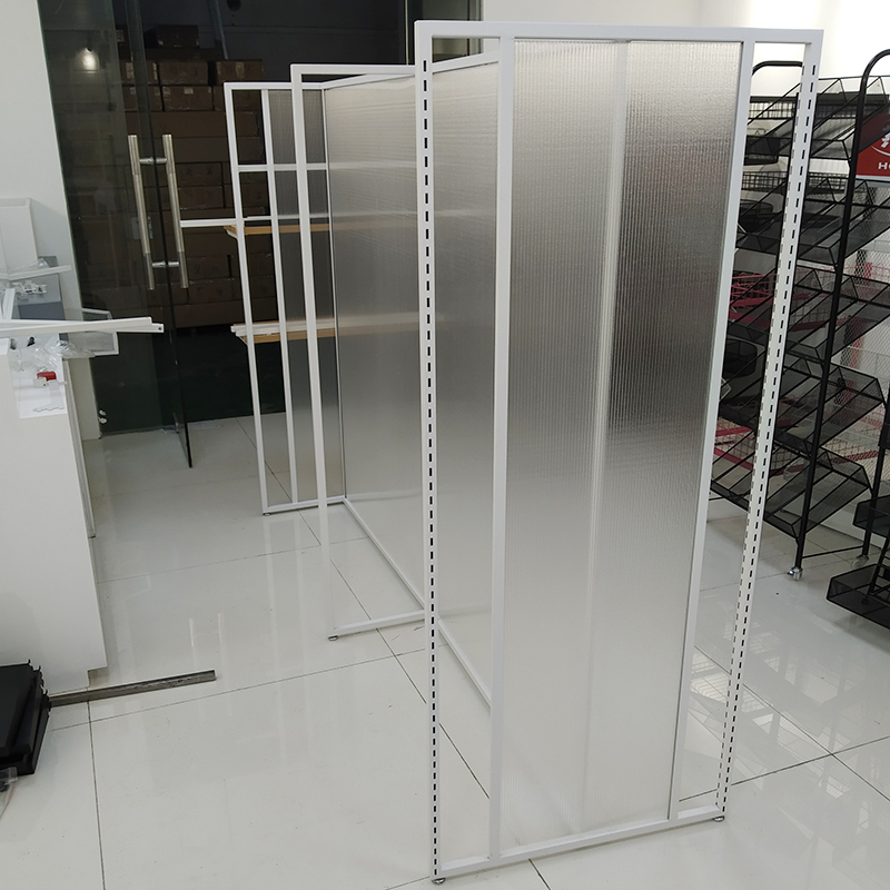 宿遷名創百貨貨架